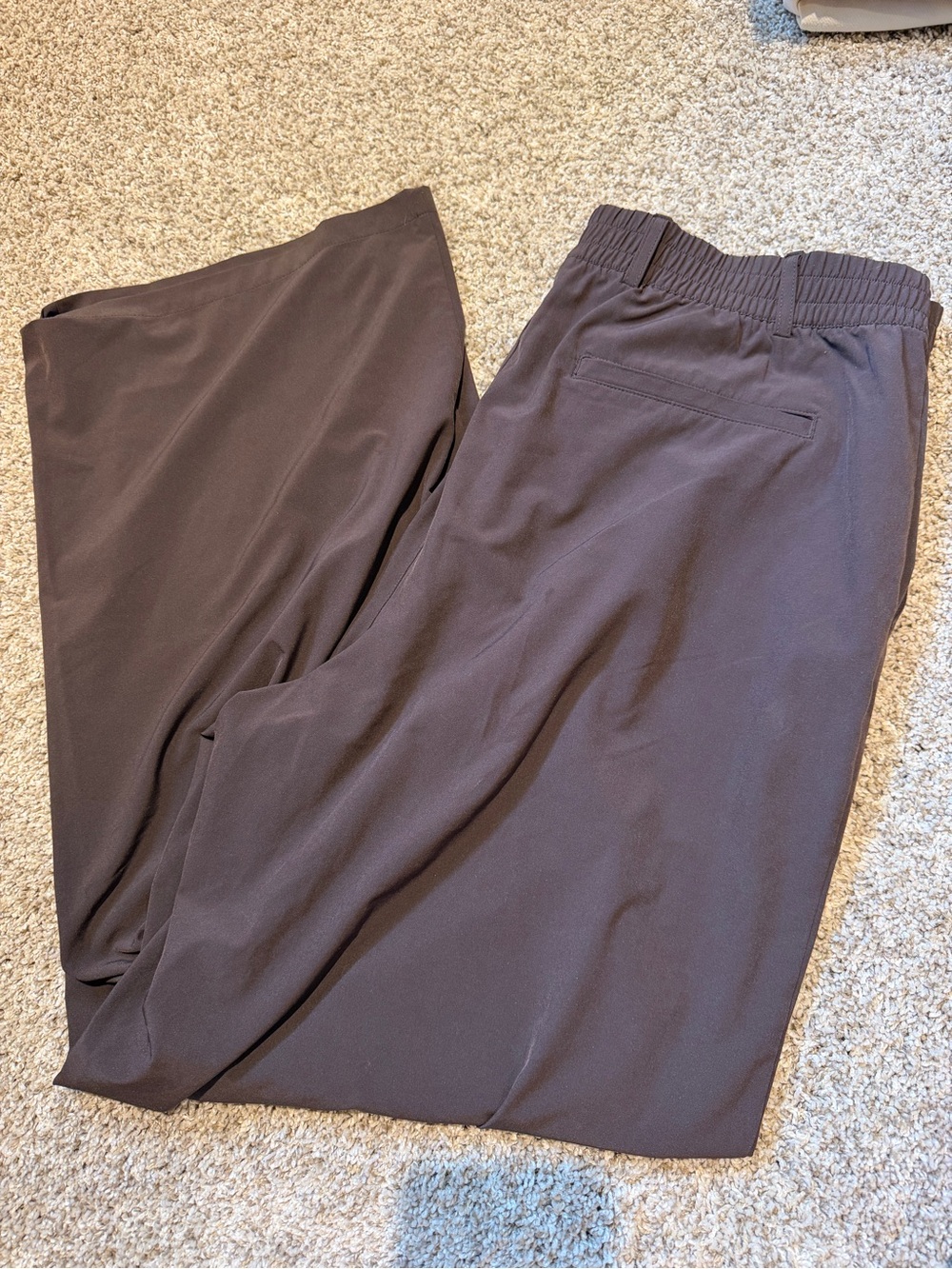 Women’s Brown GapFit High-Rise Runaround Relaxed Trouser